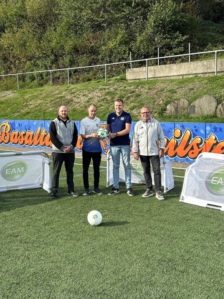 Große Freude beim TuSpo 1920 Nassau Beilstein: Gewinn beim EAM-Wettbewerb „Wer ist euer 12. Mann?“
